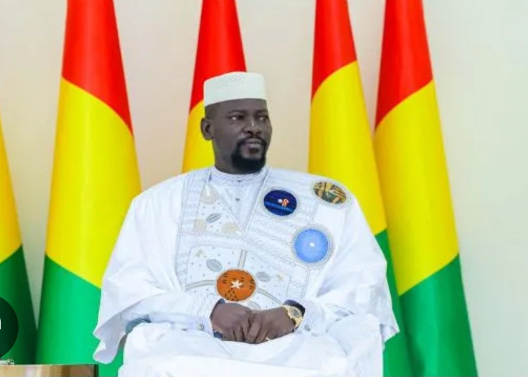 Guinée : le président doumbouya remanie son cabinet civil à la présidence