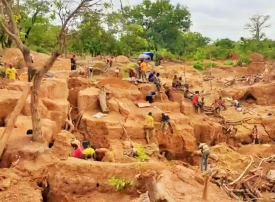 Mandiana : catastrophe dans une mine artisanale, plusieurs familles en deuil