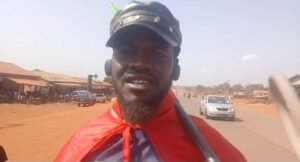 Mandiana : un jeune marcheur quitte francélia pour le burkina faso afin de rencontrer le capitaine ibrahim traoré 2 Mandiana : un jeune marcheur quitte francélia pour le burkina faso afin de rencontrer le capitaine ibrahim traoré
