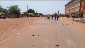 Kankan : tensions et barricades après la mort de karifa condé lors d’une poursuite policière
