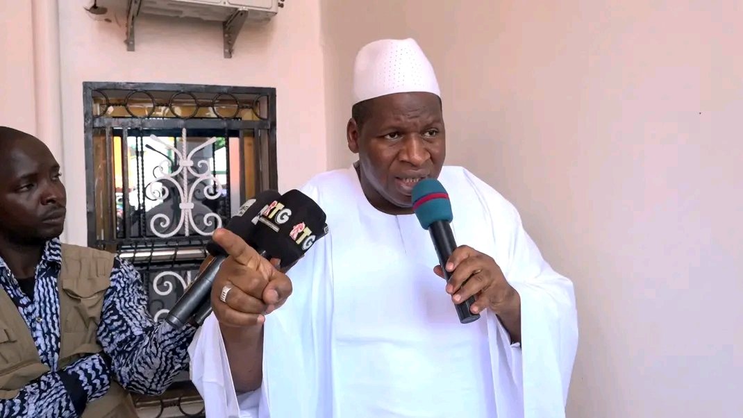 Achoura à diankana (kankan) : karamo solo prie pour mamadi doumbouya et appelle à la paix, à l'unité et au vivre-ensemble en guinée