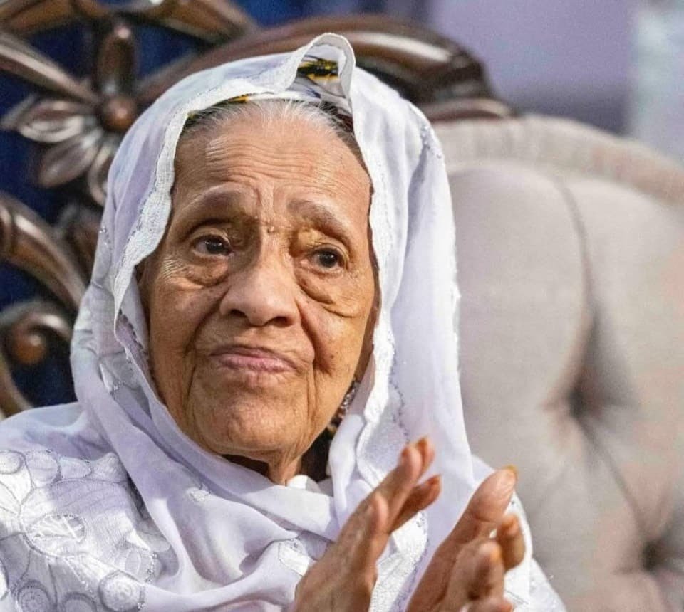 Guinée : la présidence dévoile le programme officiel des obsèques de l'ancienne première dame hadja andrée touré