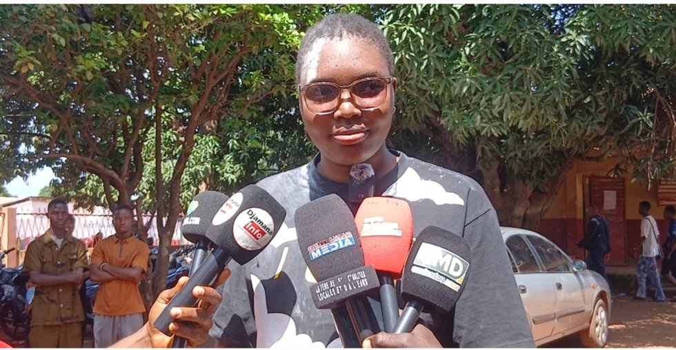 Gobou flora bimou, première de la république en sciences sociales : « je savais que je n'avais pas droit à l'erreur » Gobou flora bimou, première de la république en sciences sociales : « je savais que je n'avais pas droit à l'erreur »