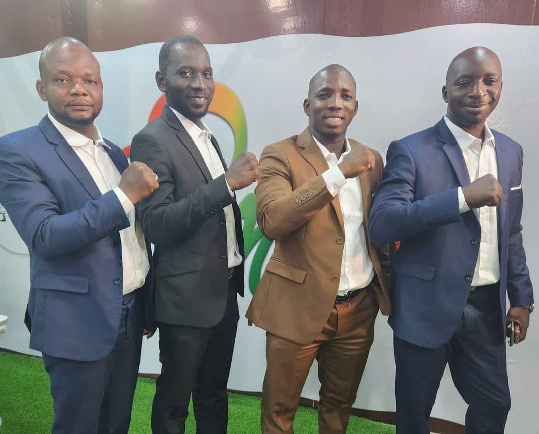 Mandiana : 4 journalistes du Groupe Dabo Média mix arrêts par les autorités ( Déclaration de la Direction Dénérale) 1 Mandiana : 4 journalistes du Groupe Dabo Média mix arrêts par les autorités ( Déclaration de la Direction Dénérale)