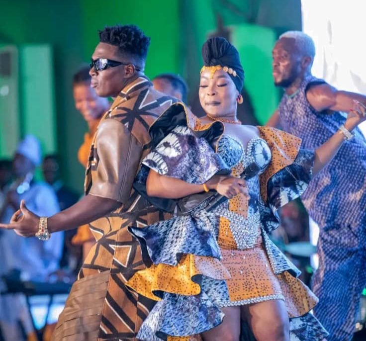 Culture : Les artistes Soul Bang's et Manamba Kanté, nominés au African Entertaiment Awards,USA. 1 Culture : Les artistes Soul Bang's et Manamba Kanté, nominés au African Entertaiment Awards,USA.
