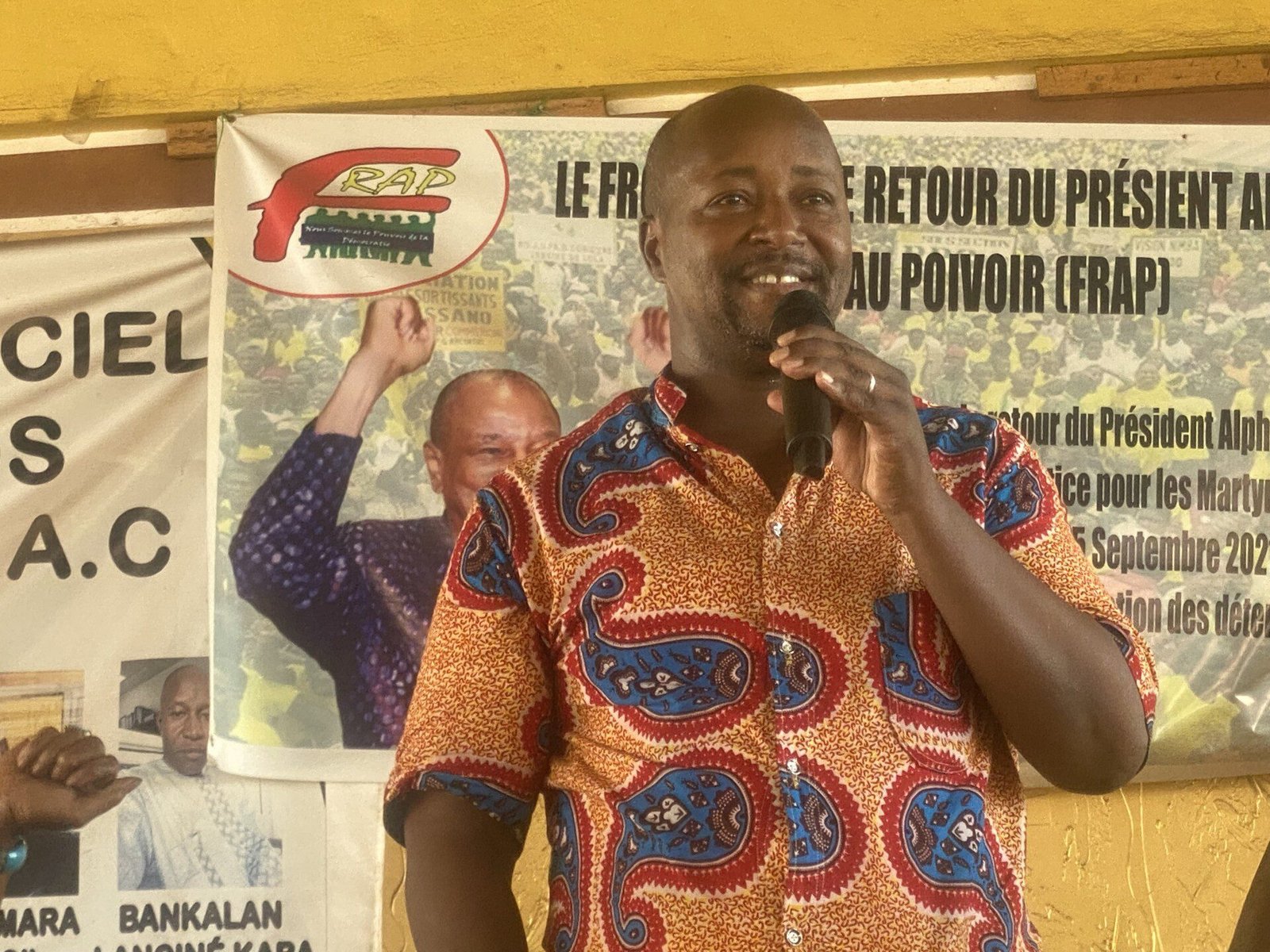 Aboubacar Demba Dansoko recadre Ousmane Gaoual Diallo : « La refondation est confinée dans les articles de la charte de la transition comme partie intégrante de cette transition. » 1 Aboubacar Demba Dansoko recadre Ousmane Gaoual Diallo : « La refondation est confinée dans les articles de la charte de la transition comme partie intégrante de cette transition. »